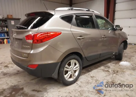 2013 Hyundai Tucson Gls z USA, uszkodzony, nr VIN KM8JUCAC0DU694959